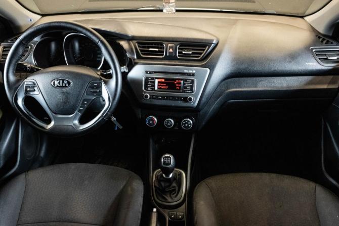 Kia Rio III Рестайлинг с пробегом 2015 года, цена 849 000 рублей, 153301 км, седан, Автокод Объявления