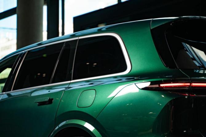 Новый Li Auto (Lixiang) L9 I Рестайлинг 2026 года, цена 12 090 000 рублей, внедорожник, Автокод Объявления