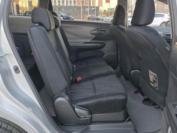 Toyota Wish II с пробегом 2010 года, цена 999 000 рублей, 267329 км, минивэн, Автокод Объявления