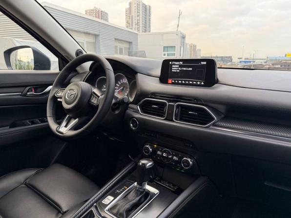 Mazda CX-5 II с пробегом 2018 года, цена 2 085 000 рублей, 176000 км, внедорожник, Автокод Объявления