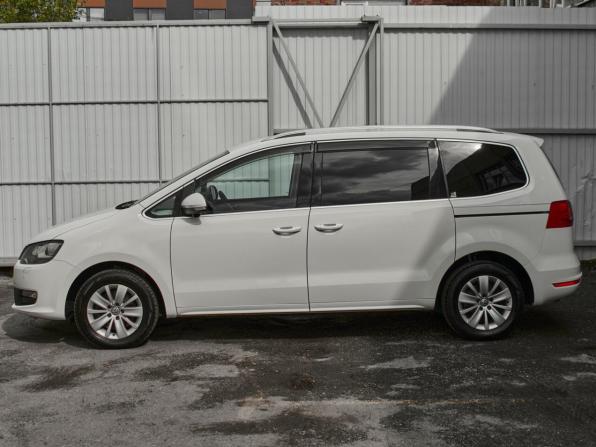Volkswagen Sharan II с пробегом 2011 года, цена 1 400 000 рублей, 122829 км, минивэн, Автокод Объявления