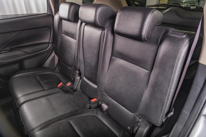 Mitsubishi Outlander III с пробегом 2014 года, цена 1 929 000 рублей, 178000 км, внедорожник, Автокод Объявления