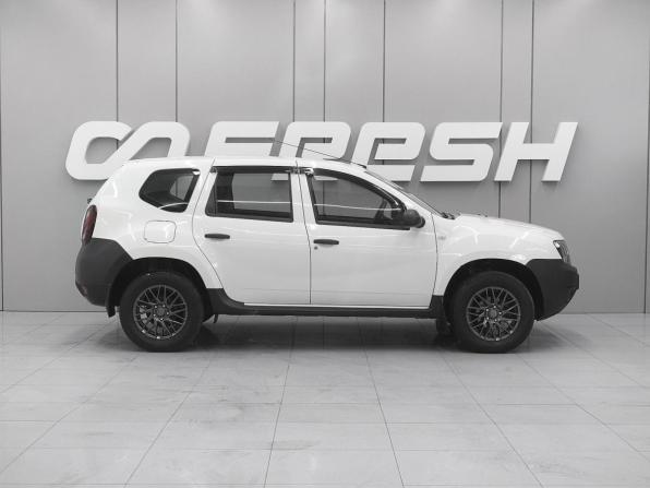Renault Duster I Рестайлинг с пробегом 2019 года, цена 950 000 рублей, 126115 км, внедорожник, Автокод Объявления