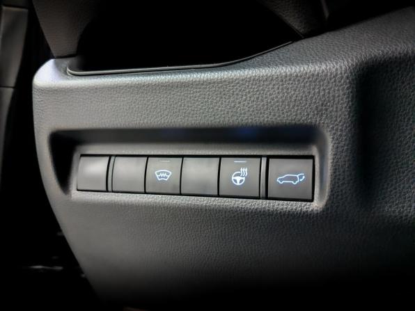 Toyota RAV4 V (XA50) с пробегом 2021 года, цена 3 795 000 рублей, 76500 км, внедорожник, Автокод Объявления