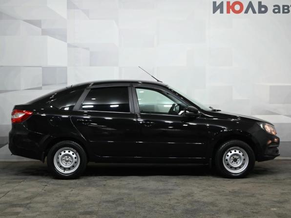 Lada (ВАЗ) Granta I Рестайлинг с пробегом 2022 года, цена 800 000 рублей, 87821 км, хэтчбек, Автокод Объявления
