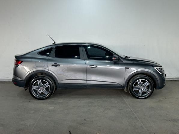 Renault Arkana I с пробегом 2021 года, цена 1 833 000 рублей, 62661 км, внедорожник, Автокод Объявления