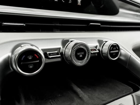 Exeed RX с пробегом 2023 года, цена 3 550 000 рублей, 30402 км, внедорожник, Автокод Объявления