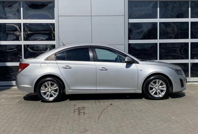 Chevrolet Cruze I Рестайлинг с пробегом 2013 года, цена 710 000 рублей, 235505 км, седан, Автокод Объявления