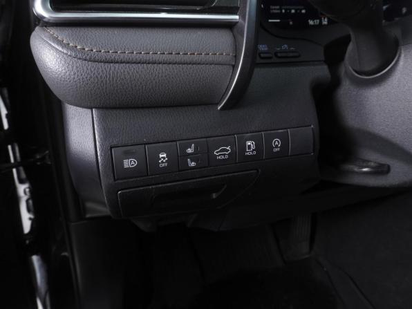 Toyota Camry VIII (XV70) Рестайлинг с пробегом 2023 года, цена 3 245 000 рублей, 77104 км, седан, Автокод Объявления