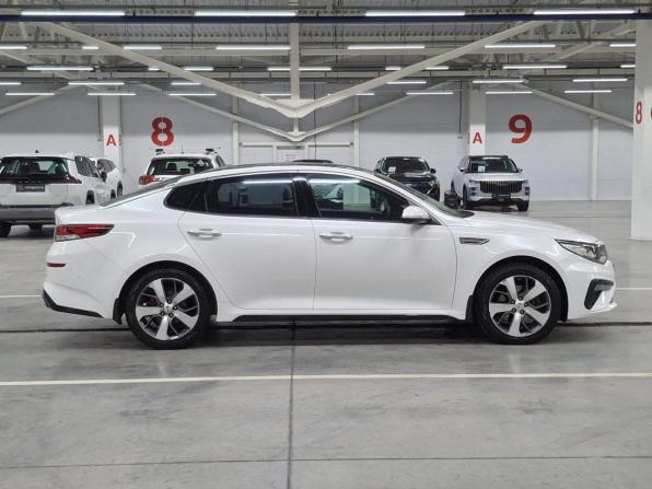 Kia Optima IV Рестайлинг с пробегом 2018 года, цена 2 010 000 рублей, 178723 км, седан, Автокод Объявления