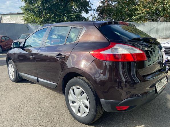 Renault Megane III Рестайлинг с пробегом 2014 года, цена 799 000 рублей, 156000 км, хэтчбек, Автокод Объявления