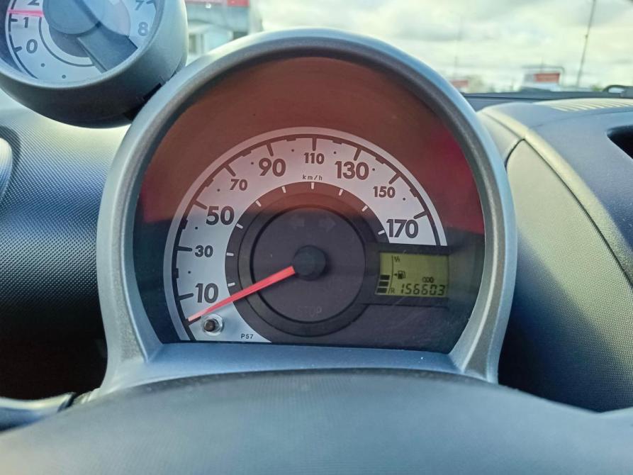 Peugeot 107 I Тюмень  - изображение 13