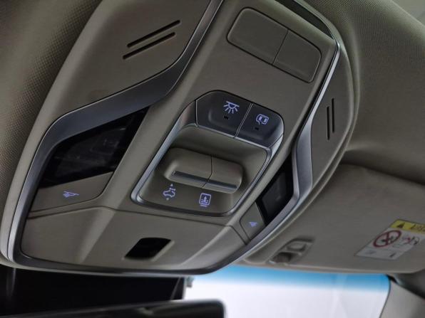 Geely Atlas Pro с пробегом 2022 года, цена 1 650 000 рублей, 196929 км, внедорожник, Автокод Объявления