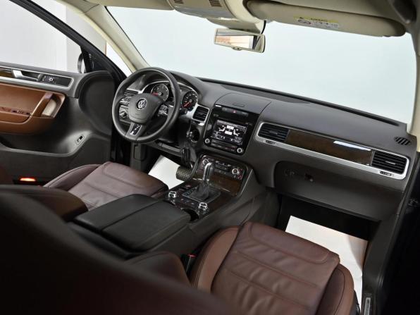 Volkswagen Touareg II с пробегом 2014 года, цена 1 999 000 рублей, 108000 км, внедорожник, Автокод Объявления