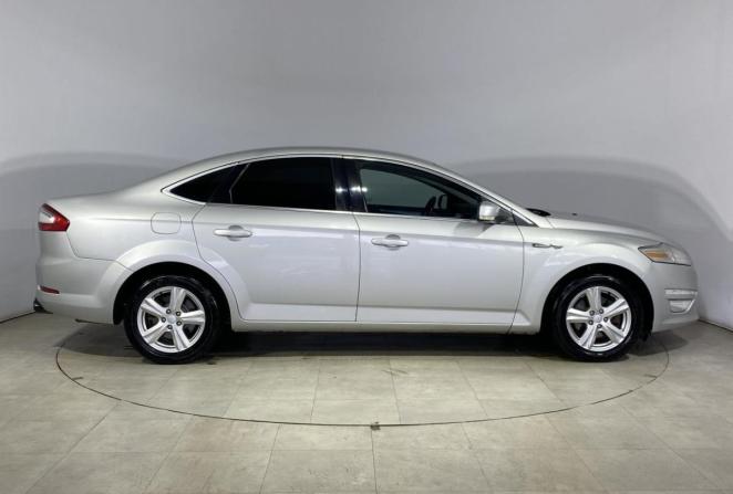 Ford Mondeo IV Рестайлинг с пробегом 2011 года, цена 850 000 рублей, 235502 км, седан, Автокод Объявления