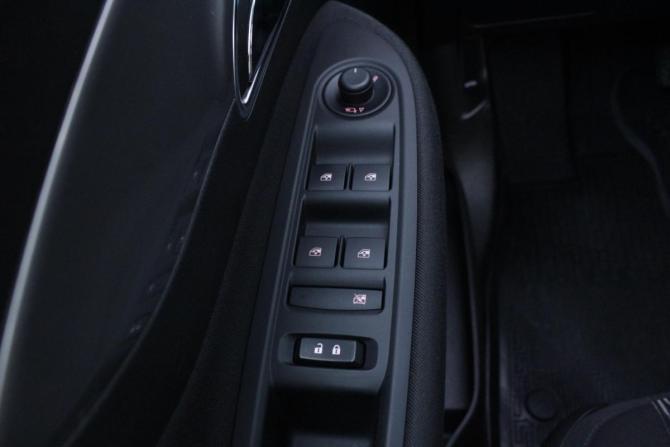 Opel Mokka I с пробегом 2014 года, цена 1 230 000 рублей, 159070 км, внедорожник, Автокод Объявления