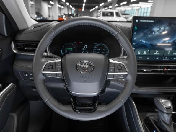 Toyota Highlander IV (XU70) с пробегом 2026 года, цена 5 270 000 рублей, 30 км, внедорожник, Автокод Объявления