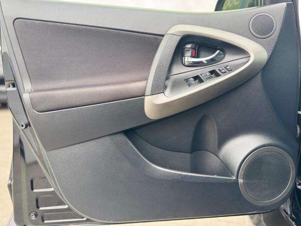 Toyota RAV4 III (XA30) Рестайлинг с пробегом 2012 года, цена 1 545 000 рублей, 151000 км, внедорожник, Автокод Объявления
