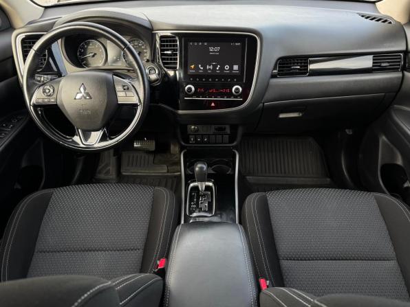 Mitsubishi Outlander III Рестайлинг 3 с пробегом 2021 года, цена 2 410 000 рублей, 151139 км, внедорожник, Автокод Объявления