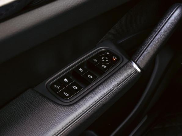 Porsche Cayenne III с пробегом 2019 года, цена 6 699 000 рублей, 19931 км, внедорожник, Автокод Объявления