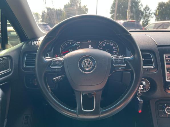 Volkswagen Touareg II с пробегом 2012 года, цена 1 890 600 рублей, 263932 км, внедорожник, Автокод Объявления