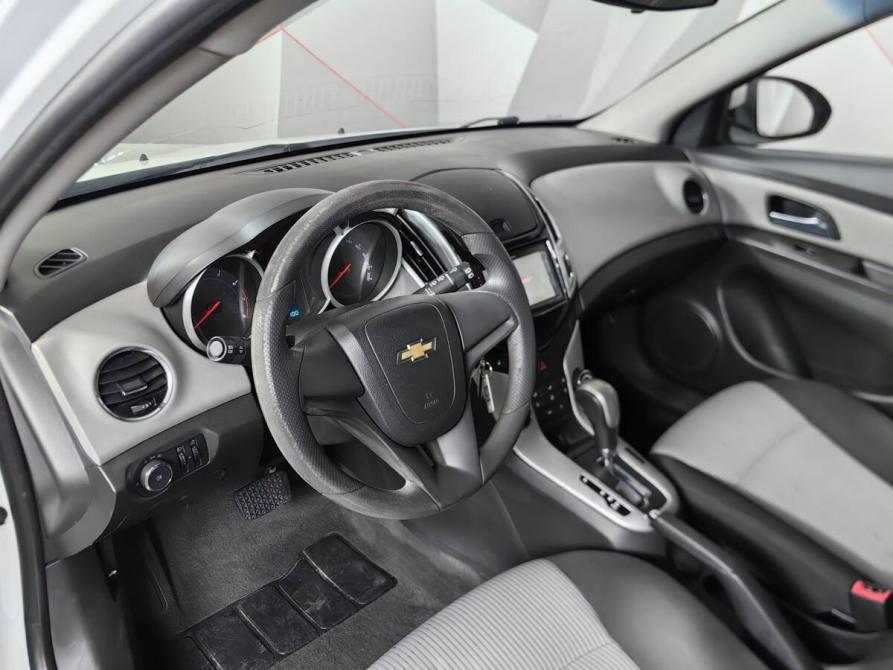 Chevrolet Cruze I Рестайлинг Москва  - изображение 16