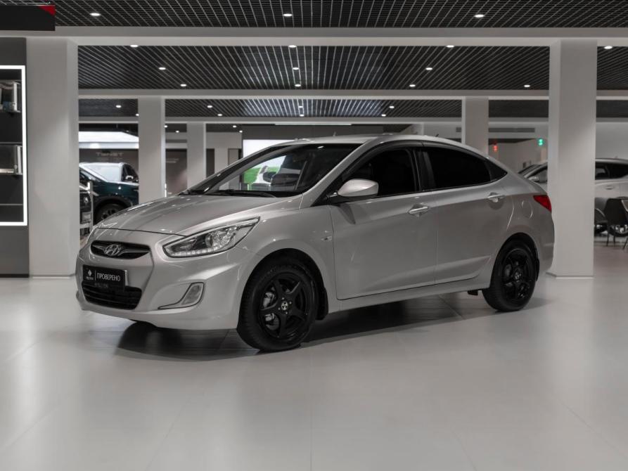 Hyundai Solaris I Москва  - изображение 1