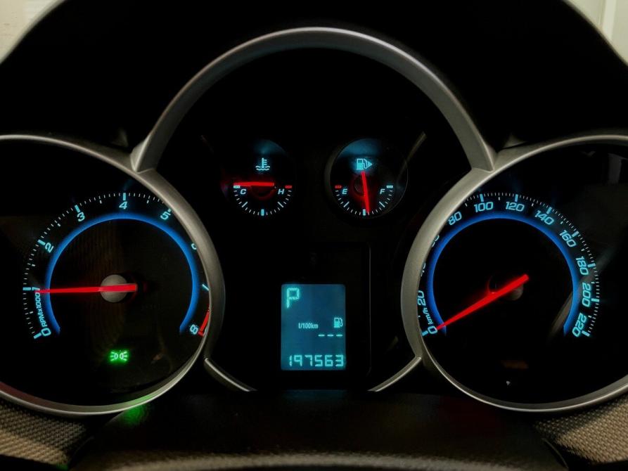 Chevrolet Cruze I Рестайлинг Москва  - изображение 6