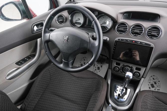 Peugeot 308 I с пробегом 2008 года, цена 499 000 рублей, 137321 км, хэтчбек, Автокод Объявления