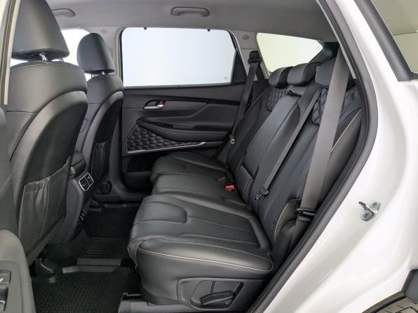 Hyundai Santa Fe IV Рестайлинг с пробегом 2021 года, цена 4 200 000 рублей, 43134 км, внедорожник, Автокод Объявления