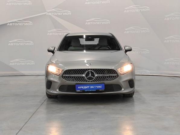 Mercedes-Benz A-Класс IV (W177) с пробегом 2019 года, цена 1 980 000 рублей, 100890 км, седан, Автокод Объявления