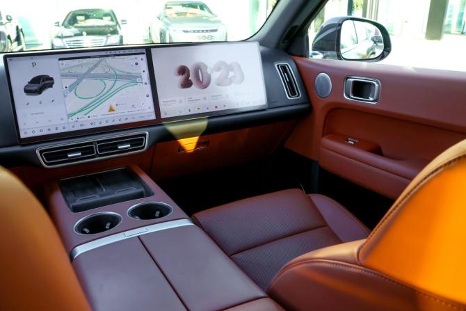 Li Auto (Lixiang) L6 I с пробегом 2024 года, цена 4 750 000 рублей, 61126 км, внедорожник, Автокод Объявления