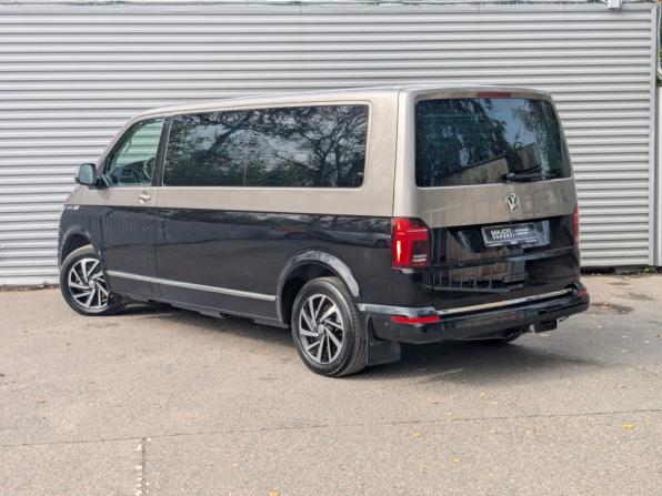 Volkswagen Multivan T6 Рестайлинг с пробегом 2021 года, цена 4 700 000 рублей, 207418 км, минивэн, Автокод Объявления