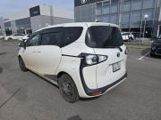 Toyota Sienta II Санкт-Петербург  - изображение 10
