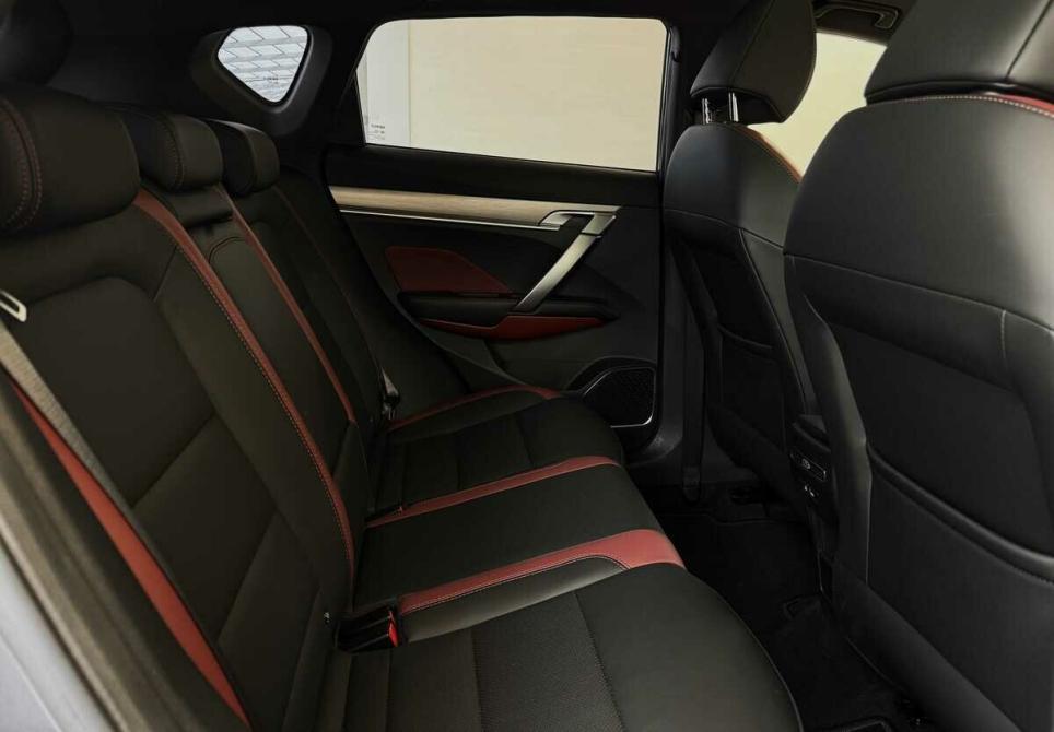 Geely Coolray I Москва  - изображение 16