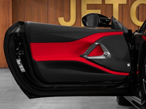 Ferrari 812 с пробегом 2020 года, цена 46 316 000 рублей, 3484 км, родстер, Автокод Объявления