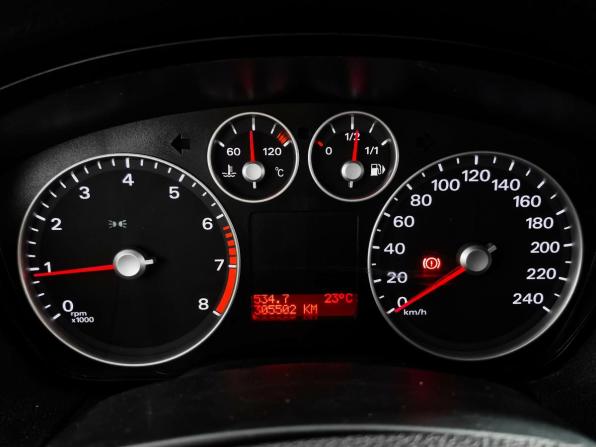 Ford Focus II с пробегом 2007 года, цена 319 000 рублей, 305502 км, седан, Автокод Объявления