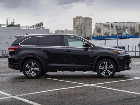 Toyota Highlander III (XU50) Рестайлинг с пробегом 2018 года, цена 2 999 000 рублей, 181296 км, внедорожник, Автокод Объявления
