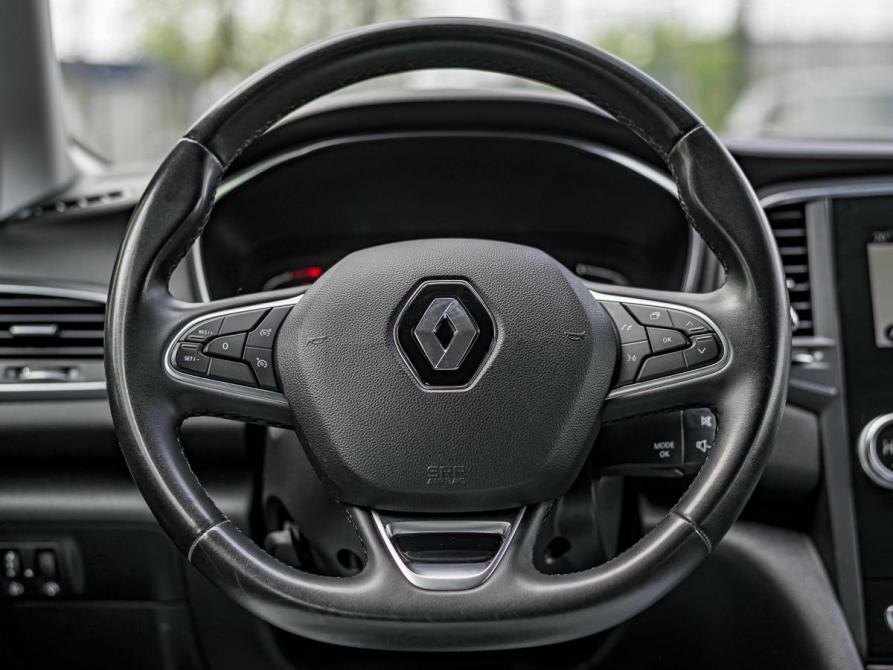 Renault Megane IV Рестайлинг Санкт-Петербург  - изображение 7