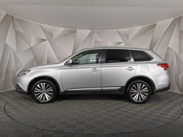 Mitsubishi Outlander III Рестайлинг 3 с пробегом 2019 года, цена 1 895 000 рублей, 124874 км, внедорожник, Автокод Объявления