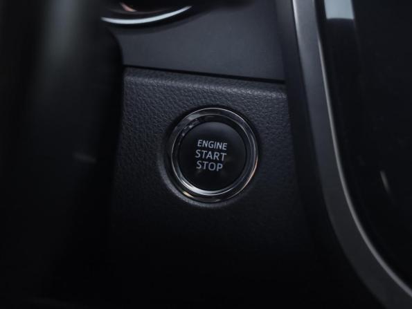 Toyota Camry VIII (XV70) с пробегом 2018 года, цена 2 899 000 рублей, 112275 км, седан, Автокод Объявления