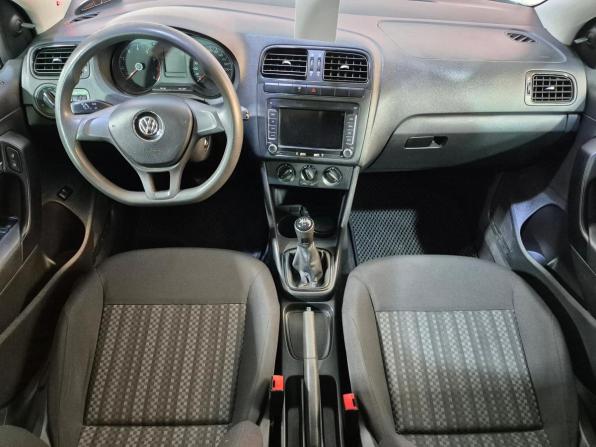 Volkswagen Polo V Рестайлинг с пробегом 2019 года, цена 1 090 000 рублей, 153000 км, седан, Автокод Объявления