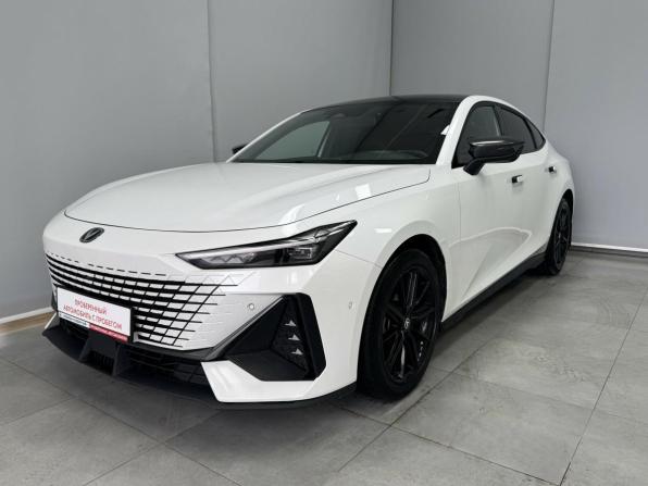 Changan UNI-V I с пробегом 2024 года, цена 2 195 000 рублей, 68056 км, лифтбек, Автокод Объявления