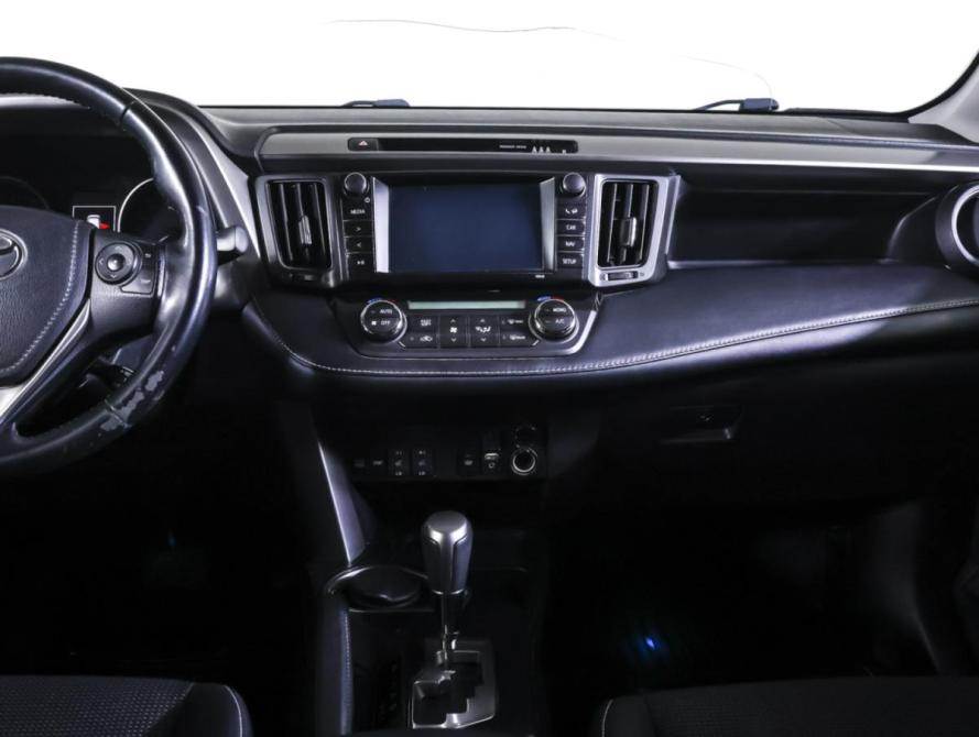 Toyota RAV4 IV (XA40) Рестайлинг Москва  - изображение 15