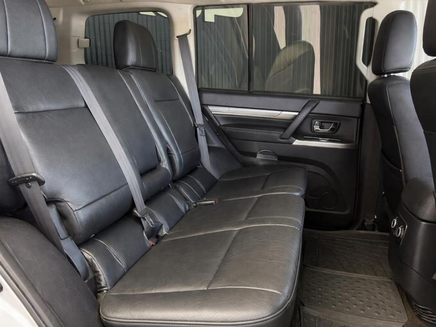 Mitsubishi Pajero IV Рестайлинг 1 Пермь  - изображение 18