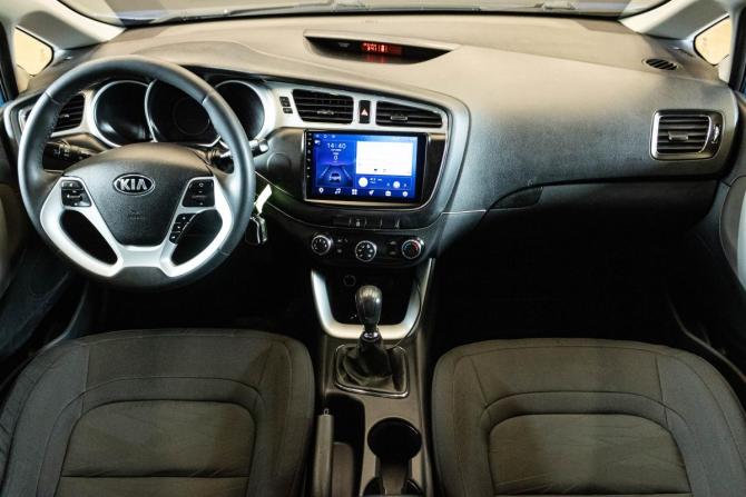Kia Ceed II с пробегом 2013 года, цена 999 000 рублей, 189621 км, универсал, Автокод Объявления