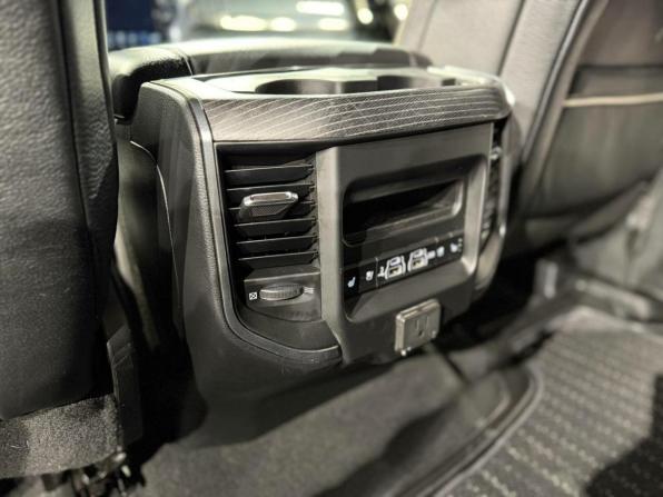 Ram 1500 V с пробегом 2019 года, цена 6 950 000 рублей, 130557 км, пикап, Автокод Объявления