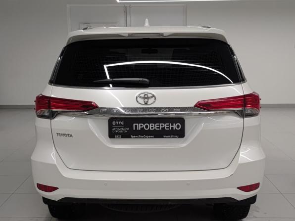 Toyota Fortuner II с пробегом 2017 года, цена 3 449 000 рублей, 62801 км, внедорожник, Автокод Объявления