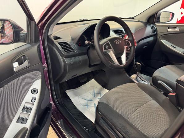 Hyundai Solaris I с пробегом 2011 года, цена 799 000 рублей, 188128 км, седан, Автокод Объявления
