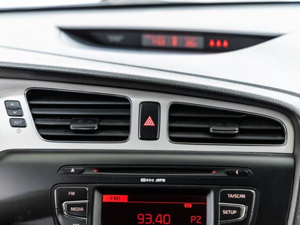 Kia Ceed II с пробегом 2012 года, цена 788 000 рублей, 184502 км, хэтчбек, Автокод Объявления